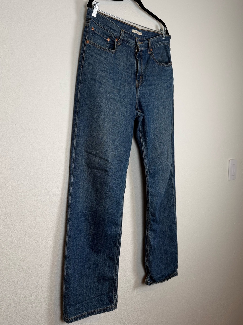 Levi's Women's Straight Leg Indigo Blue Jeans
